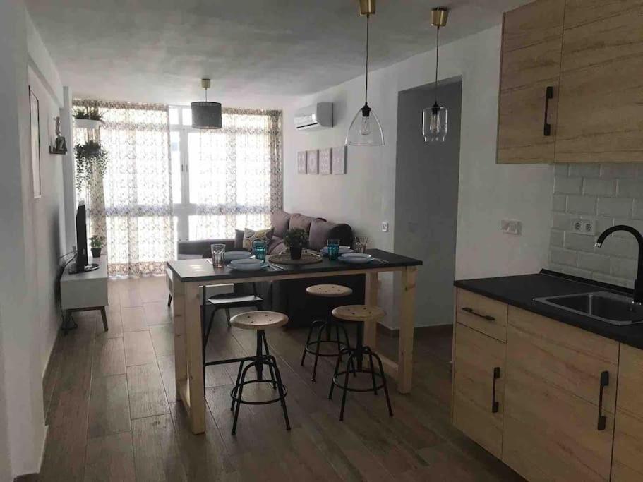 Ideal Apartamento En El Barrio De Las Delicias Màlaga Exteriér fotografie