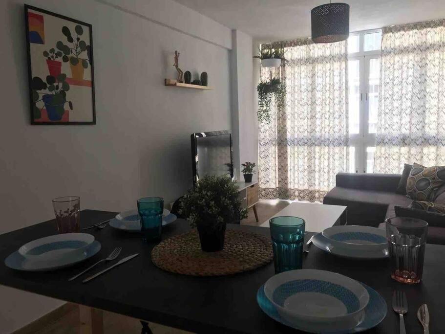 Ideal Apartamento En El Barrio De Las Delicias Màlaga Exteriér fotografie